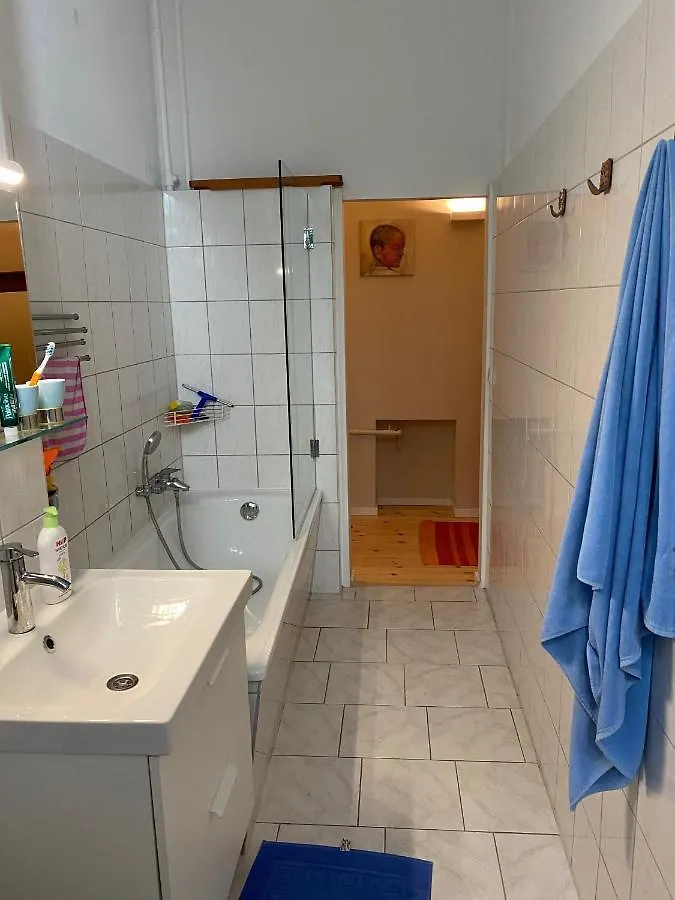 Fewo Gruene Mommsenstrasse - Bei Becker Klingeln Apartment Berlin